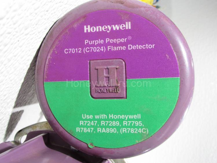 Honeywell C7012E1112/U