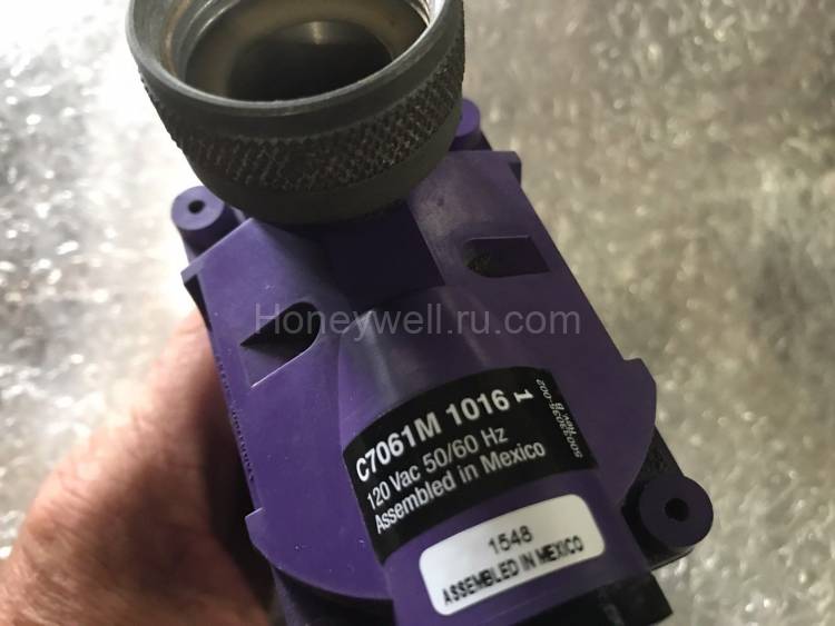 Honeywell C7061M1016/U