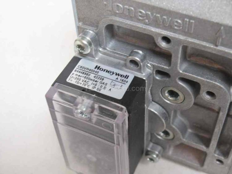 Газовый клапан Honeywell VR420VE5001-0000
