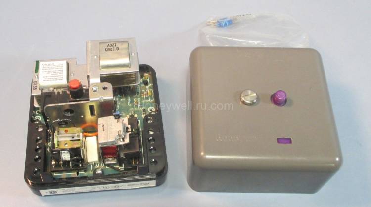 Honeywell RA890G1245/U